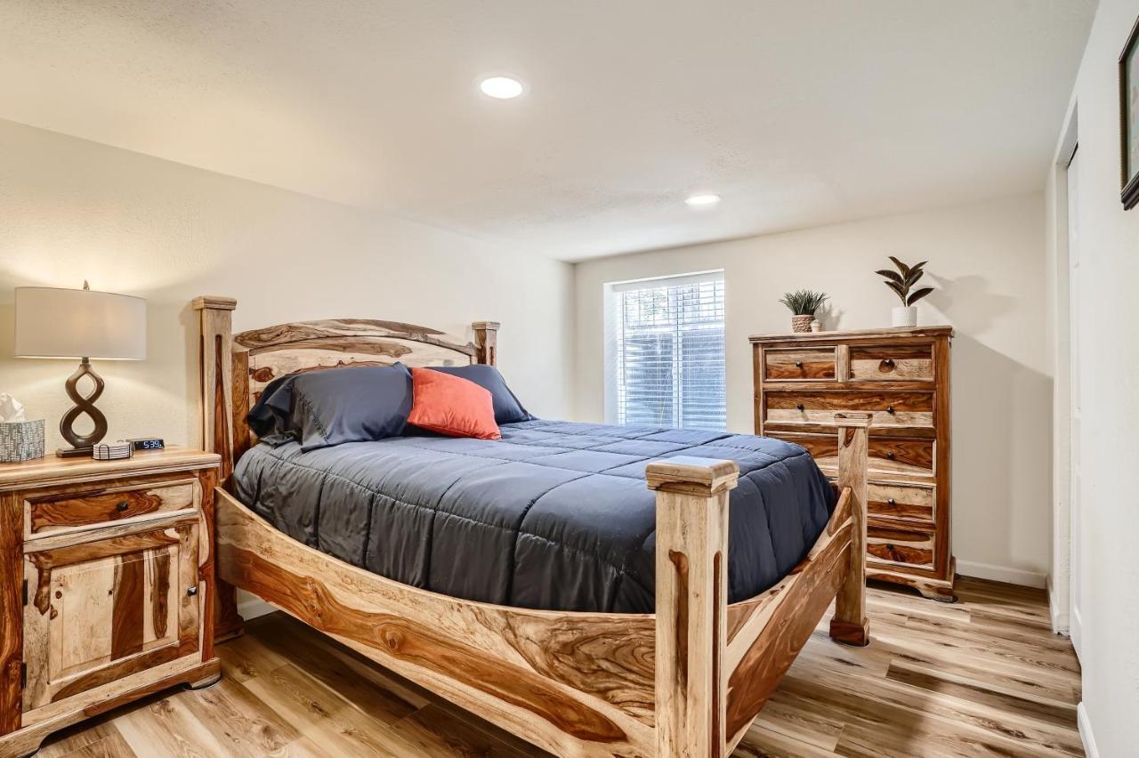 Sloans Lake Getaway - Basement Apartment Near Broncos And Downtown Denver Lakewood Ngoại thất bức ảnh