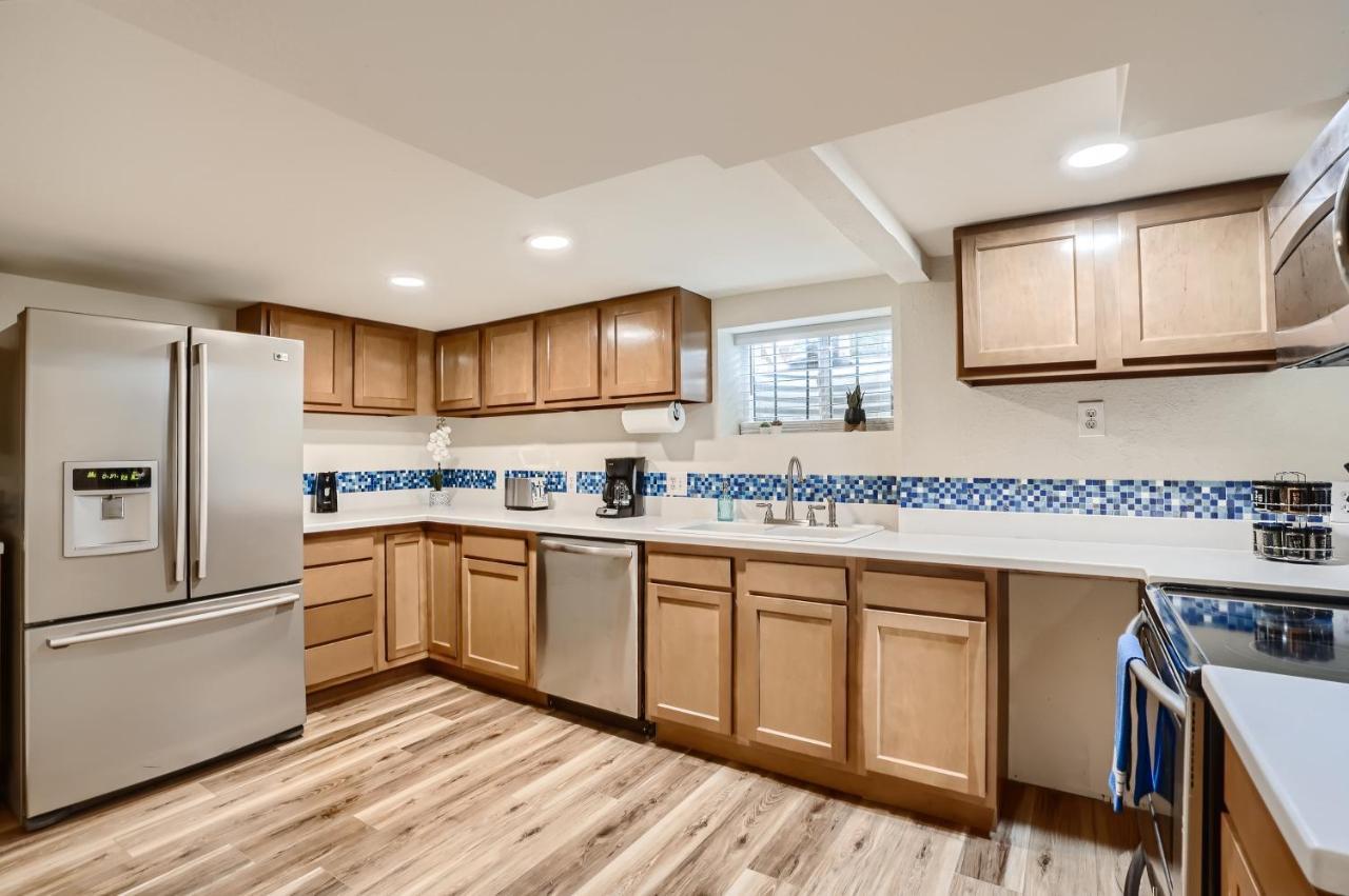 Sloans Lake Getaway - Basement Apartment Near Broncos And Downtown Denver Lakewood Ngoại thất bức ảnh